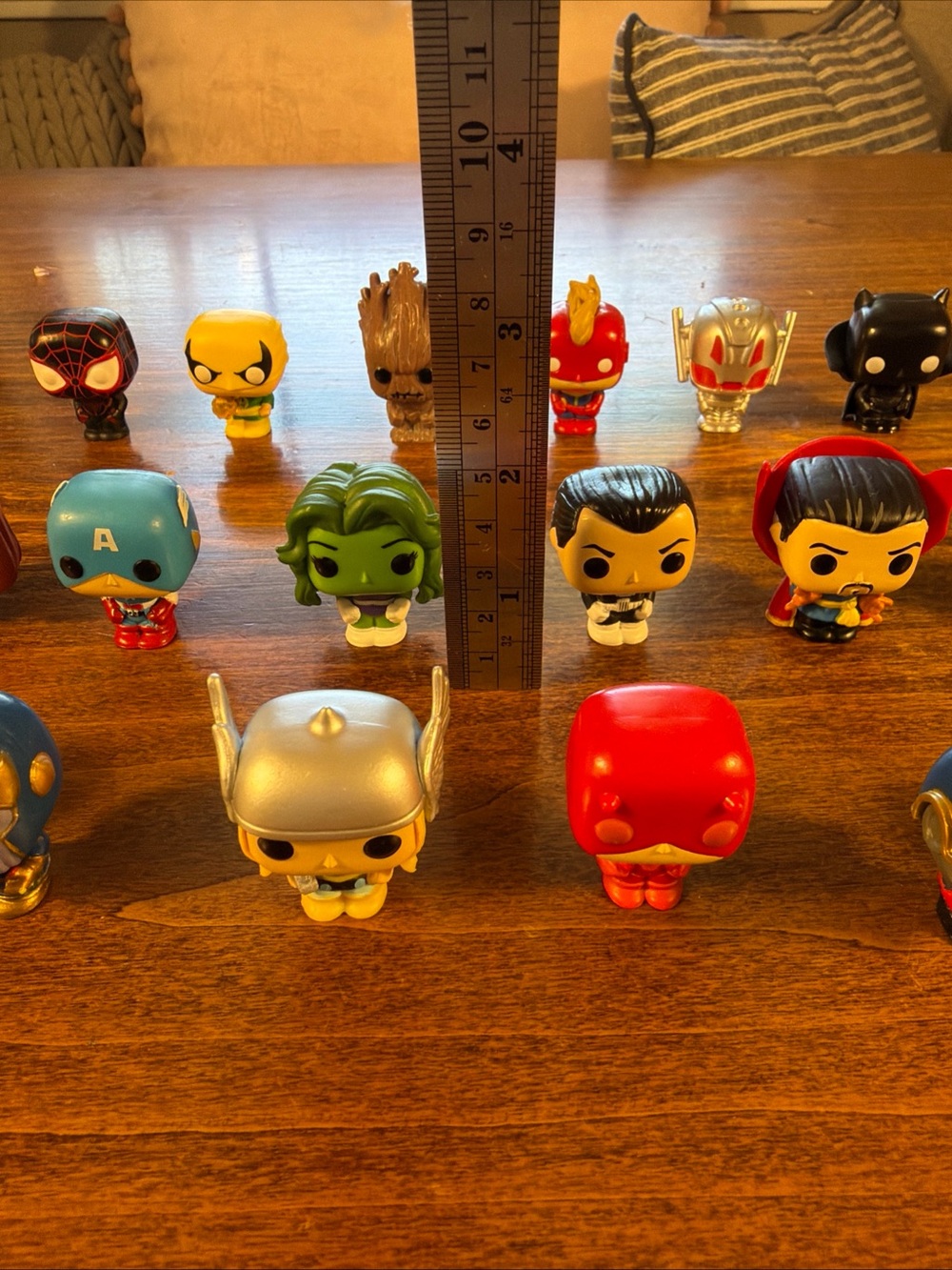 Marvel Funko Pocket Pop! Mini Figure Lot Of 18- Assorted Colors - Picture 3 of 5